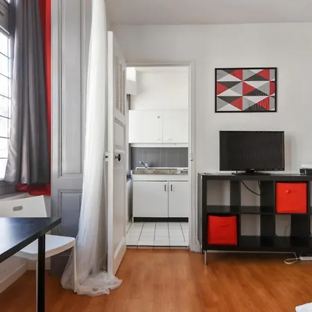 Bright And Modern In Vauban Student District Of Welkeys * Lille